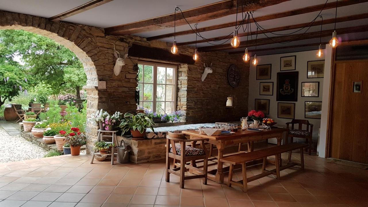 Chambres D'Hotes Secret Pyrenees Lasseube Eksteriør bilde